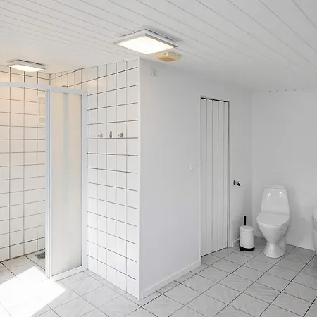 Ferienhaus 4 Star In *