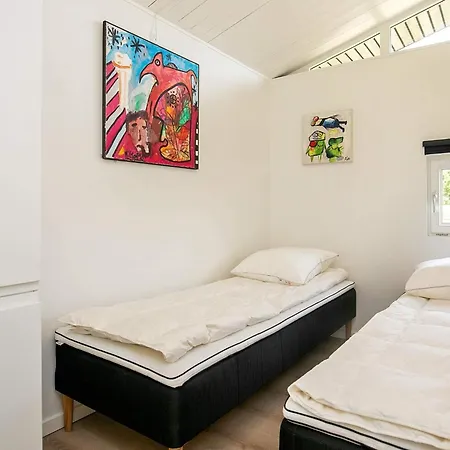 Ferienhaus 4 Star In *