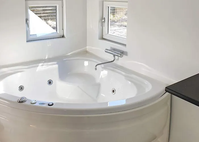 8 Person In Hals-by Traum 度假居 Hals